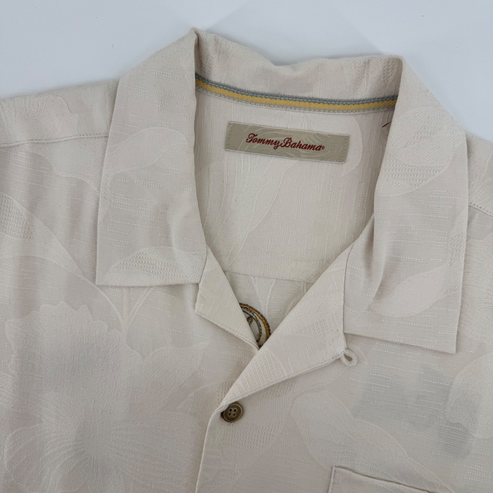 Tommy Bahama Silk Button Down Men Large Cream Six Flights A Day Wine Embroidered